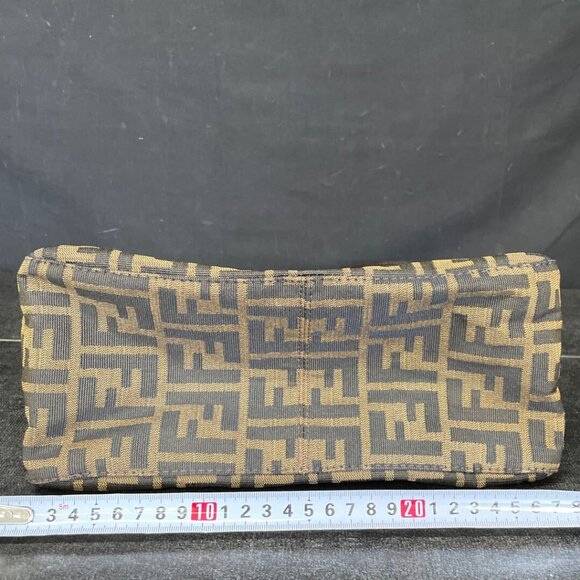 Authentic FENDI Mamma Zucca Bucket Baguette Tan Tobacco Flap Bag Purse Shoulder - Picture 15 of 15